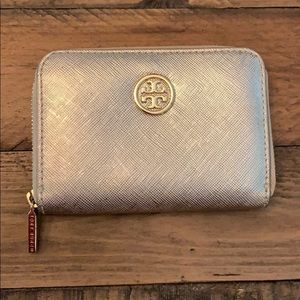 Tory Burch wallet